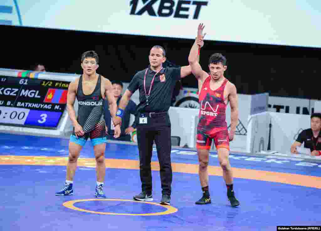 Бекзат Алмаз уулу биринчи жолу Олимп оюндарын жолдомо утту.&nbsp;