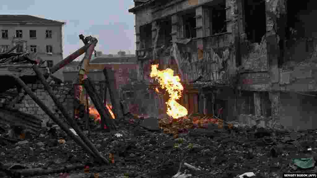 Január 2-án rakétatámadás érte Harkivot, ami két ember halálát és jelentős károkat okozott