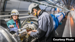 დიდი ადრონული კოლაიდერი 