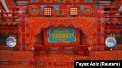 Posteri zamijenili kamione: Politička umjetnost Pakistana