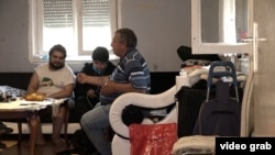 Porodica Roma u socijalnom stanu u Beogradu 11. april 2024.