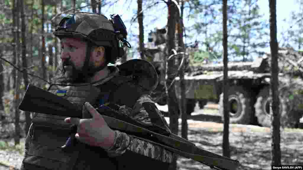 Az Archer egy automata töltőrendszerrel ellátott FH77 típusú löveg és egy Volvo A30D tehergépjármű házasításával született. A prototípust a kétezres évek elején kezdték el finomítani, a legutóbbi verziója 2019-es