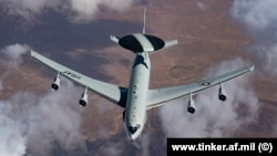 Літак AWACS, фото ілюстративне