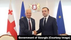 ჟოზეპ ბორელი და ირაკლი ღარიბაშვილი მთავრობის კანცელარიაში ხვდებიან ერთმანეთს