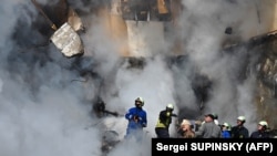 Наслідки влучання ракети по житловому будинку в Умані, Черкаська область, 28 квітня 2023 року