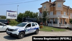 Policija u Lipničkom Šoru u Loznici gde je pucano na policiju, 18. jul 2024.