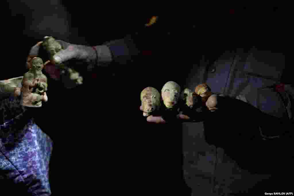 &bdquo;Este o activitate care te distrage de la gândurile pe care o persoană le are tot timpul: despre oameni, despre Ucraina, despre motivul pentru care nu există pace&quot;, a spus Zemin.