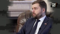 Депортовані Росією діти, біженці в економіці Латвії та мобілізація українців за кордоном. Інтерв’ю з послом України (відео)