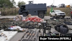 Oružje zaplenjeno u selu Banjska koje je predstavila kosovska policija