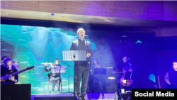 تصویر منتشرشده از کنسرت علیرضا قربانی در اصفهان