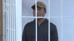 Абактагы акын Аскат Жетиген сотко даттанды