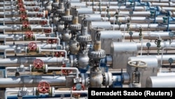 Ilustrativna fotografija: cevi gasovoda u gasnom skladištu u mestu Zana (Zsana) u Mađarskoj, maj 2022. 