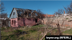 Очаків. Зруйнований приватний будинок внаслідок російського обстрілу, березень 2023 року