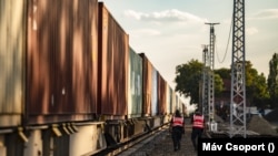 A Szeged–Röszke vasútvonal egyik szakasza