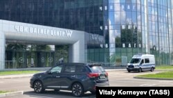 Після того, як заколот було зупинено, російські державні ЗМІ намагалися «виправити» твердження про пасивність сил безпеки