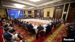 Кадър от срещата на външните министри на ЕС в Киев, Украйна