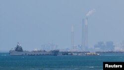 „Nem hajókat, biztonságot akarunk” – elkészült az amerikai segélymóló a Gázai övezetnél