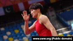 Айсулуу Тыныбекова.