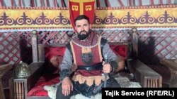 Avenir Gulomnosirov radio je u Rusiji do novembra.