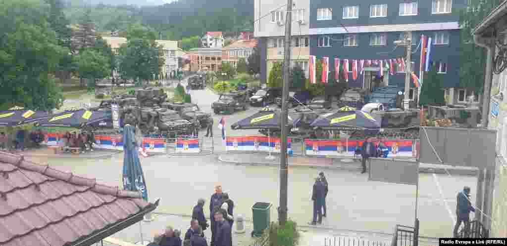 Pogled na zgradu opštine u Leposaviću