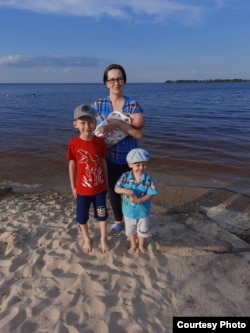 Ольга з трьома синами