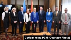 Ukrajinski i makedonski zastupnici u Sobranju, Skopje, 4. 4. 2024.