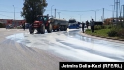 Protesta e fermerëve në Shqipëri.