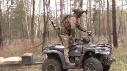 „Nincs idő a félelemre” – quadokkal mentik a sebesülteket az ukránok