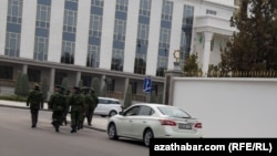 Туркменские силовики (Фото из архива)