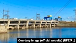 Centrala hidroelectrică de la Novodnisrtovsk