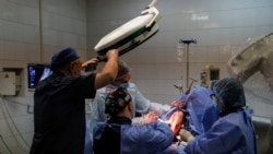 „Mașina s-a rupt în două.” | Efectele asurzitoare ale luptelor din Ucraina asupra soldaților