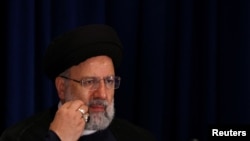 Iranski predsjednik Ebrahim Raisi tokom konferencije za novinare nakon Generalne skupštine UN-a u New Yorku, 20. septembra 2023.