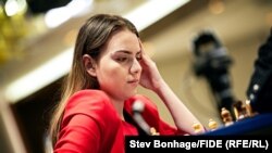 Снимка на Нургюл Салимова от Световната купа по шахмат за жени