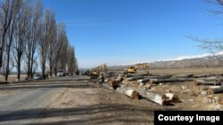 Ысык-Көлдүн Корумду - Балбай жолунун курулушуна даярдык. Транспорт жана коммуникация министрлиги тараткан сүрөт.