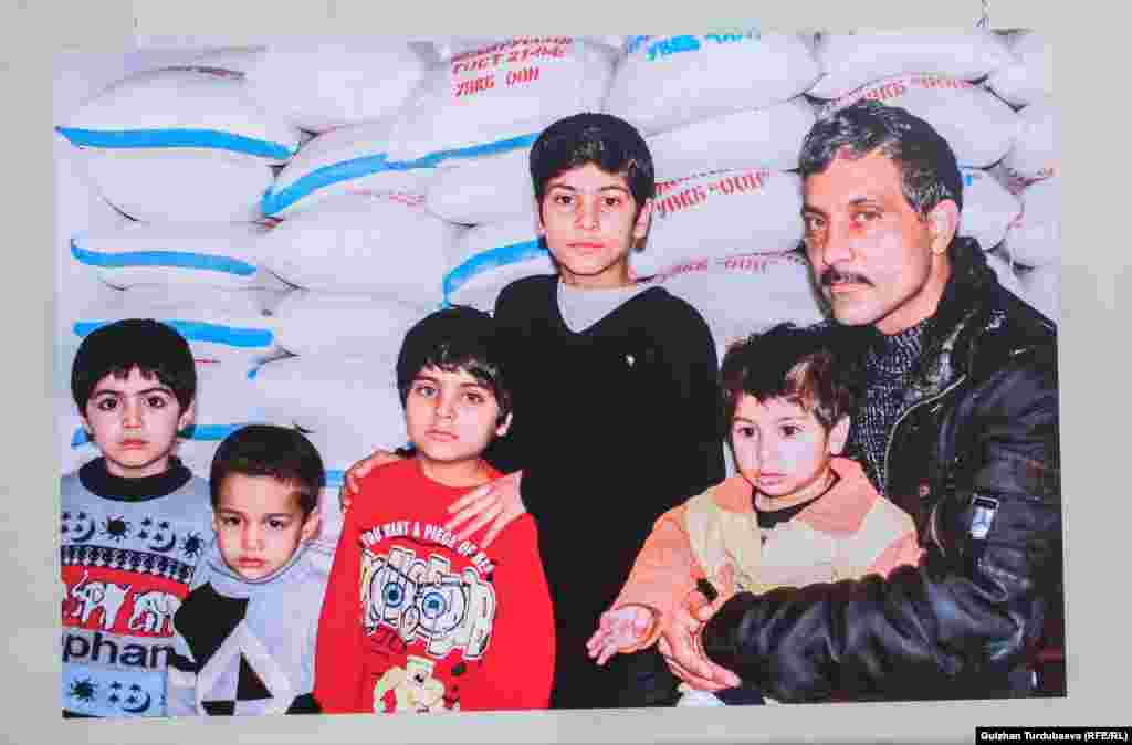 БУУнун Качкындар боюнча агенттигинин (БУУ КЖКБ)&nbsp;маалыматына караганда учурда Кыргызстанда чет өлкөдөн жер которуп келген 253 качкын жашайт.