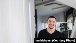 На фото - Артем Макавей. Наразі офіційного підтвердження та даних про причини затримання українця немає.