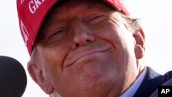 Доналд Тръмп говори на предизборно събитие в Охайо, 16 март 2024 г.