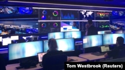 Операційний центр безпеки Telstra, найбільша телекомунікаційна компанія Австралії, яка моніторить, виявляє та реагує на інциденти безпеки, включно з кібератаками