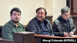 „ნაციონალური მოძრაობის" წევრი გიორგი პატარაია სასამართლო პროცესზე. 