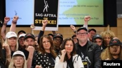 Glumci su na pres-konferenciji obznanili odluku o stupanju u štrajk, Los Angeles, 13. juli 2023.