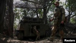 Українські військові на позиціях у Донецькій області, травень 2024 року