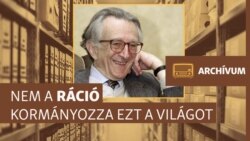 "Az irodalomhoz hozzátartozik a játékos kedv" — archív interjú Lator László költővel