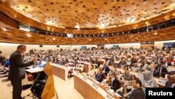 Direktor WHO-a Tedros Adhanom Ghebreyesus (lijevo) u obraćanju na Svjetskoj zdravstvenoj skupštini u Ženevi, 27. maja 2024.