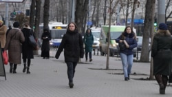 Cetățeni, despre începerea negocierilor cu UE: „Sperăm, dar nu cred că aderăm degrabă”