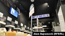 Iz postavke muzeja "Život u Sarajevu pod opsadom 1992-1996" koji je otvoren u glavnom gradu BiH.