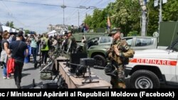 Expoziție de echipament militar donat de partenerii externi Armatei Naționale. Ziua Europei, Piața Marii Adunări Naționale, 9 mai 2024.