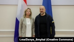 Денис Шмигаль додав, що іншою темою зустрічі була євроатлантична інтеграція, в якій Київ покладається «на активну адвокацію Нідерландів»