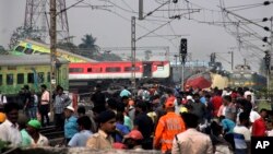 Nekoliko stotina ljudi je povređeno, Odiša, 3. jun