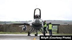 Primele trei avioane F-16 din contractul semnat de guvernul român cu cel norvegian au ajuns la Câmpia-Turzii în 2023.