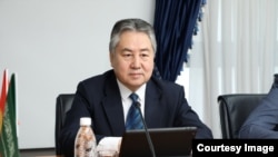 Жээнбек Кулубаев